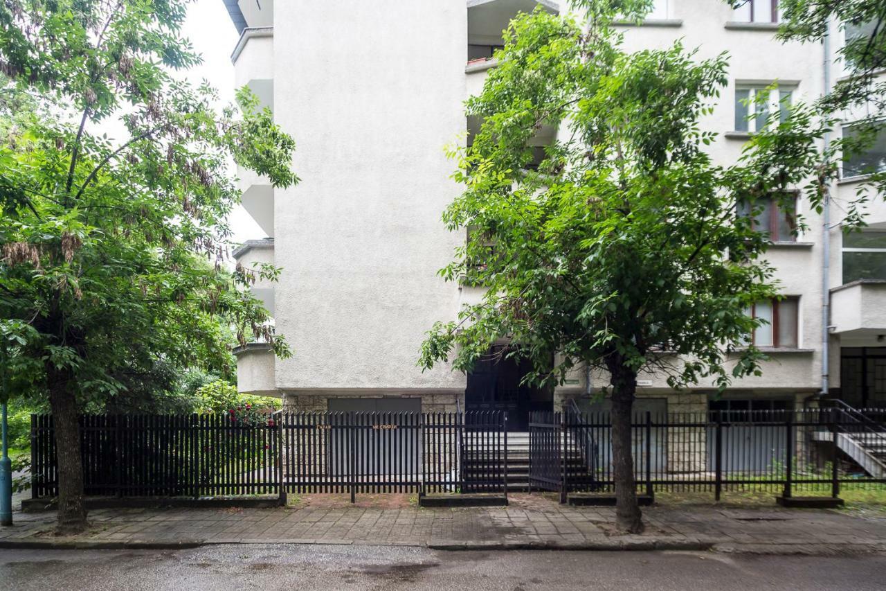Guest Apartment "Perunika" プロヴディフ エクステリア 写真